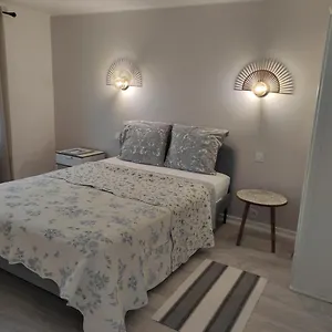 Appartement Magnifique Rez De Jardin Tropézien, Saint-Tropez