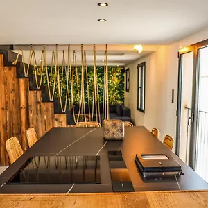  Apartment Casa Jungle ! Superb Duplex Apartment, Place Des Lices !