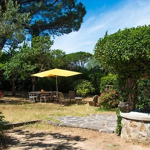 Charmante Petite Maison A L'entree De Tropez Ferienhaus